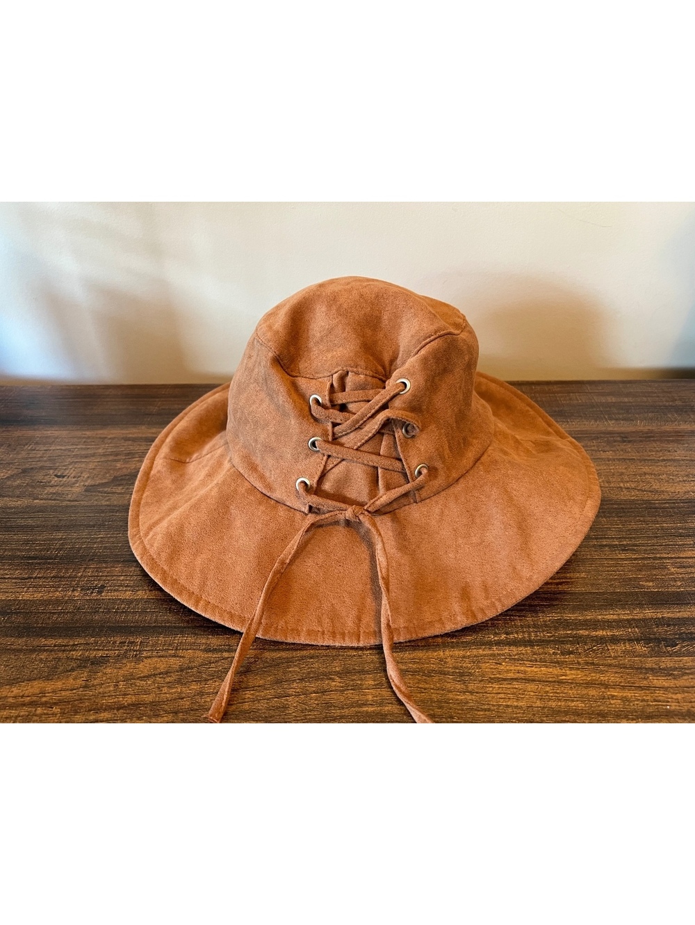 1990’s Boho Tan Lace Up Wide Brim Floppy Festival Hat